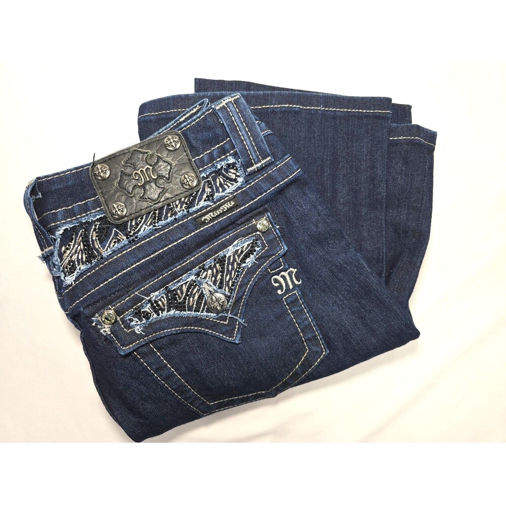 Miss Me Dark wash Easy Boot Flap Pockets embellished Y2K JE5639E2R Size 30 BQ